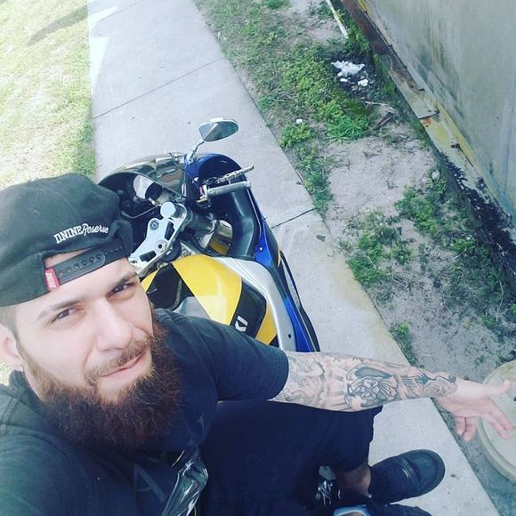 Profile Picture of Eric Cootware (@cootware) on Poshmark