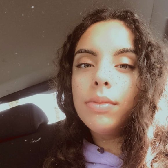 Profile Picture of Maximarie Cabrera (@maximarie) on Poshmark