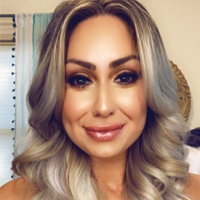 Profile Picture of Melissa Minassian (@bravebeautymel) on Twitter