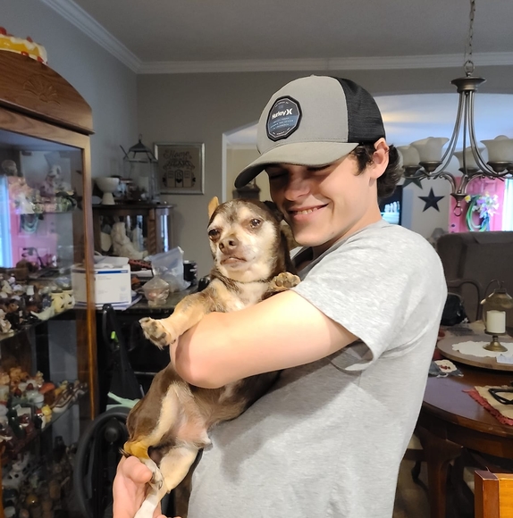 Profile Picture of Chris Bland (@blandguy97) on Poshmark