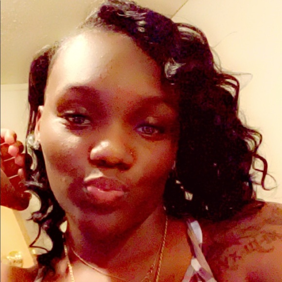 Jalisa White - Poshmark Profile Picture of Jalisa White (@jlashaun112) on Poshmark