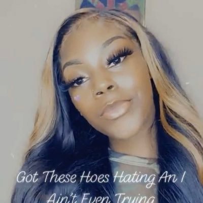 Profile Picture of Tia Luckey (@YourGirl_Tia) on Twitter