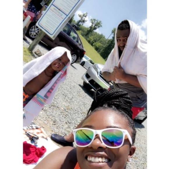 Dee Payne - Poshmark Profile Picture of Dee Payne (@payneontop) on Poshmark