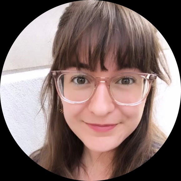 Profile Picture of Jennifer Sapiro (@jennytk) on Poshmark