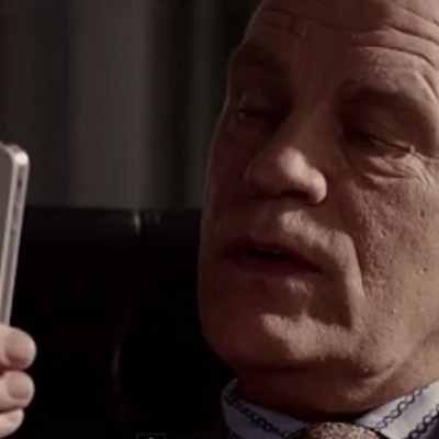 Profile Picture of Siri And John (@SiriAndJohn) on Twitter