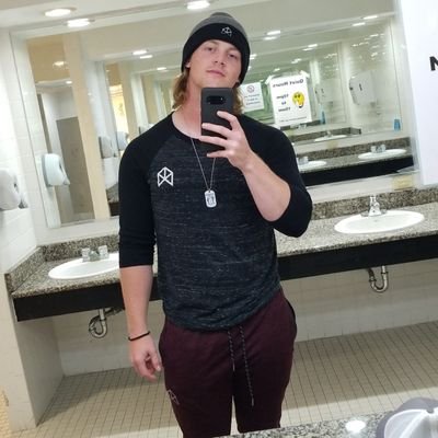 Profile Picture of Chase Glover (@Golden_Glover_) on Twitter