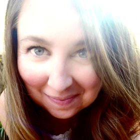 Profile Picture of Karla ~ Eco Living Mama (@ecolivingmama) on Pinterest