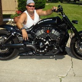 Profile Picture of Joseph Varella (@VarellaJoseph) on Twitter