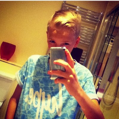 Profile Picture of Tom Crossley (@CrossleytTom) on Twitter