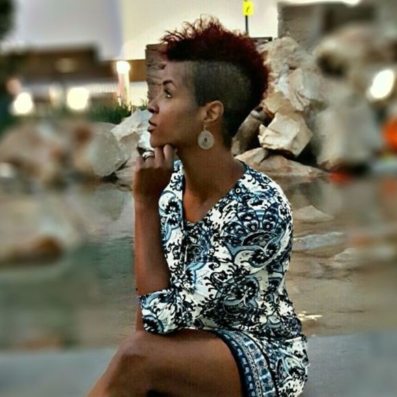 Profile Picture of Patience Andrews (@mskerrona) on Poshmark