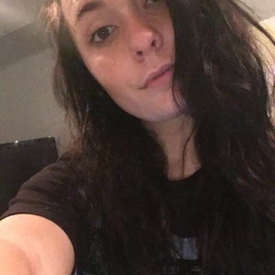 Profile Picture of Ivy Paige Phillips (@IvyPaigeee) on Twitter