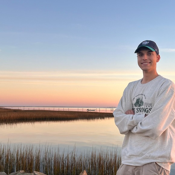 Profile Picture of Preston Haymes (@phaymes921) on Poshmark