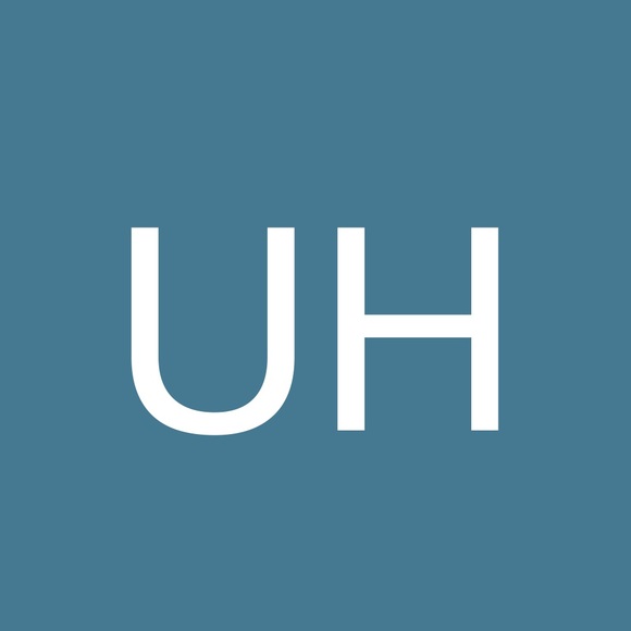 Profile Picture of Uyen Huynh (@uyenh195) on Poshmark