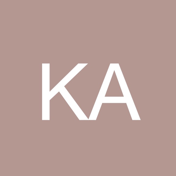 Profile Picture of Kevin Aragon (@kevinaragon973) on Poshmark