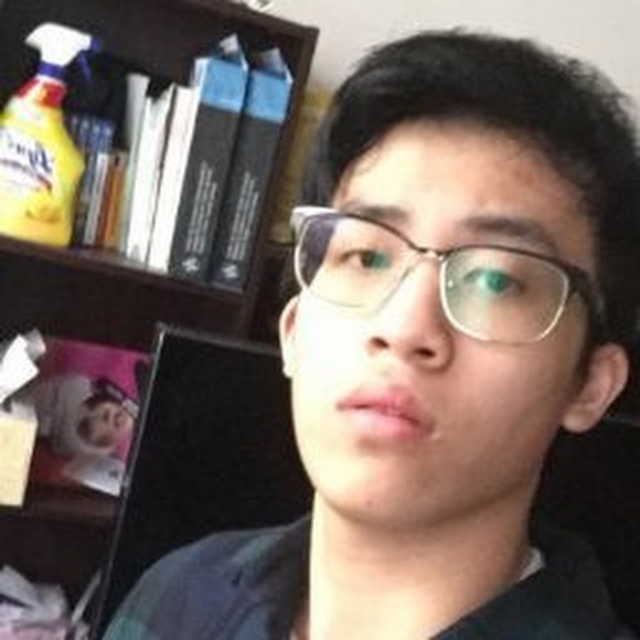 Profile Picture of Andy Wu (@wuandy6418) on Poshmark