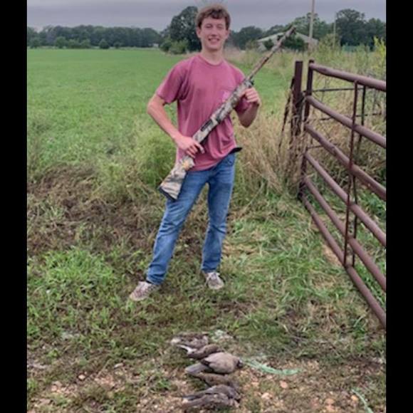 Profile Picture of Ghunnar Methvin (@ghunnarmethvin) on Poshmark