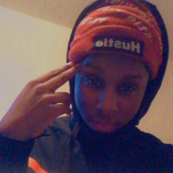 Profile Picture of Christopher Wimbush (@c_wimbush) on Poshmark