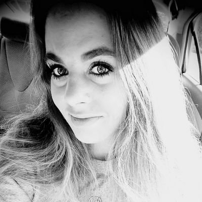 Profile Picture of ₳ⓜყ ℒάⅆăωɳ (@AmyLaDawn) on Twitter