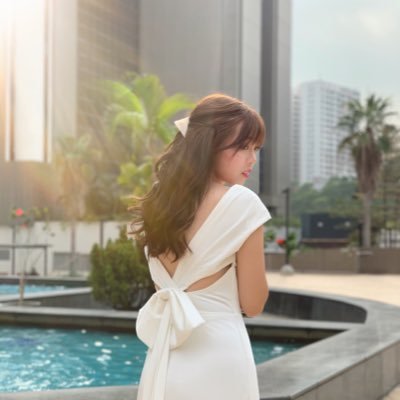 Profile Picture of Carly N. Lam (@nozomiiibb) on Twitter