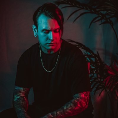 Profile Picture of HYLO GLOOM (@HYLOGLOOM) on Twitter