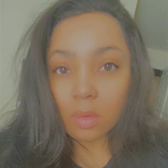 Cherry Moon - Poshmark Profile Picture of Cherry Moon (@cherrymoon426) on Poshmark