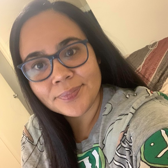 Profile Picture of Amanda Lopez (@amandalopez656) on Poshmark