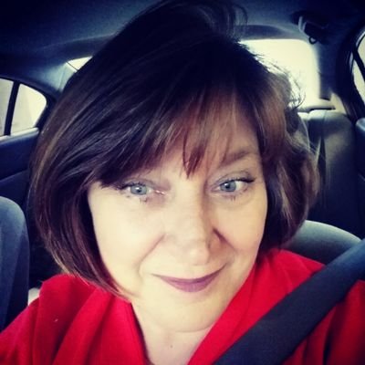 Profile Picture of Angie Efird \0/ (@AngieEfird) on Twitter