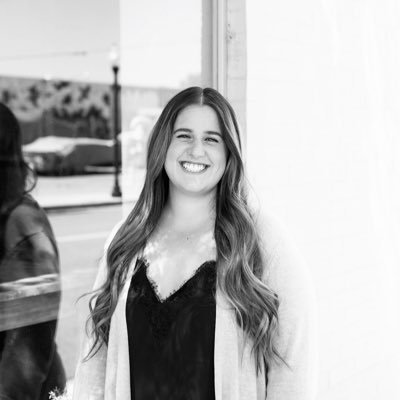 Profile Picture of Andrea (@AndreaEngelman) on Twitter