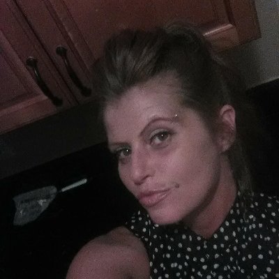 Profile Photo of Christina Atkinson (@Christi97785492) on Twitter