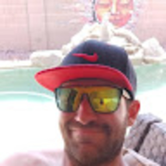 Profile Picture of Benjamin Acosta (@bacosta201688) on Poshmark