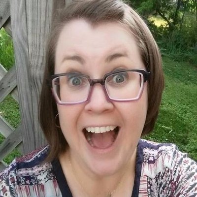 Profile Picture of Stephanie Capps Dyke (@stephcake) on Twitter