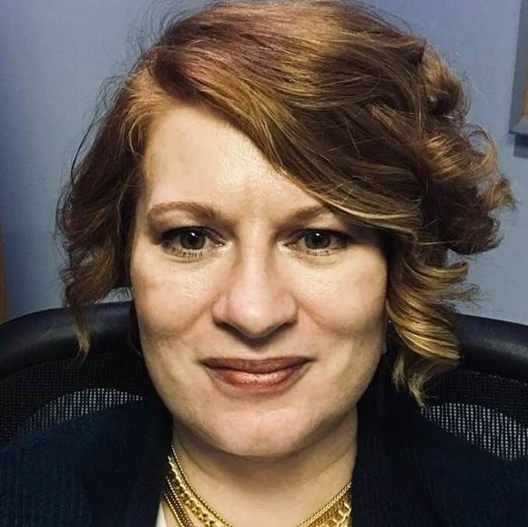 Heidi Schisler - Poshmark Profile Picture of Heidi Schisler (@heidischisler) on Poshmark