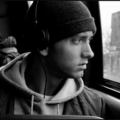 Profile Picture of Lucia Rispoli (@LuciaRispoli4) on Twitter