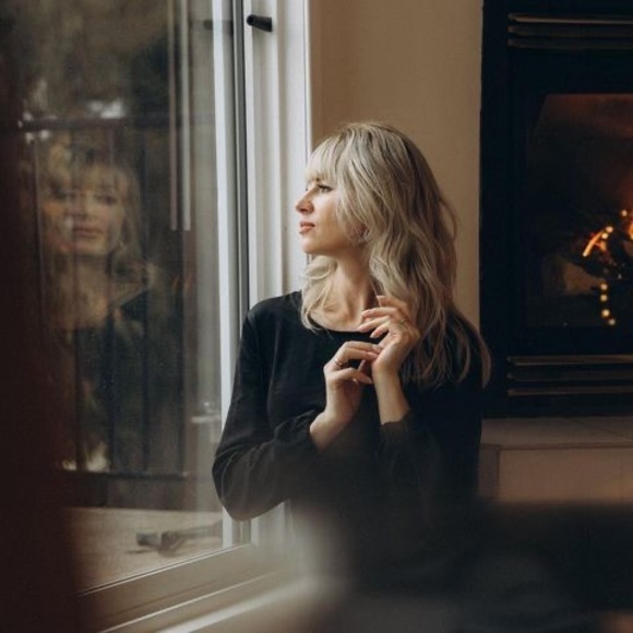 Profile Picture of Irina Kuznetsova (@123irina480) on Poshmark