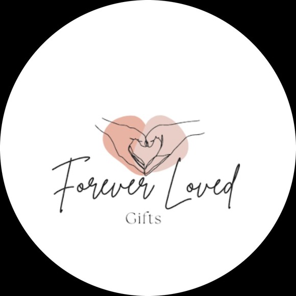 Profile Picture of Connie Slabicki (@4everlovedgifts) on Poshmark