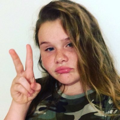 Profile Picture of Leah Travers (@Leah_Travers26) on Twitter