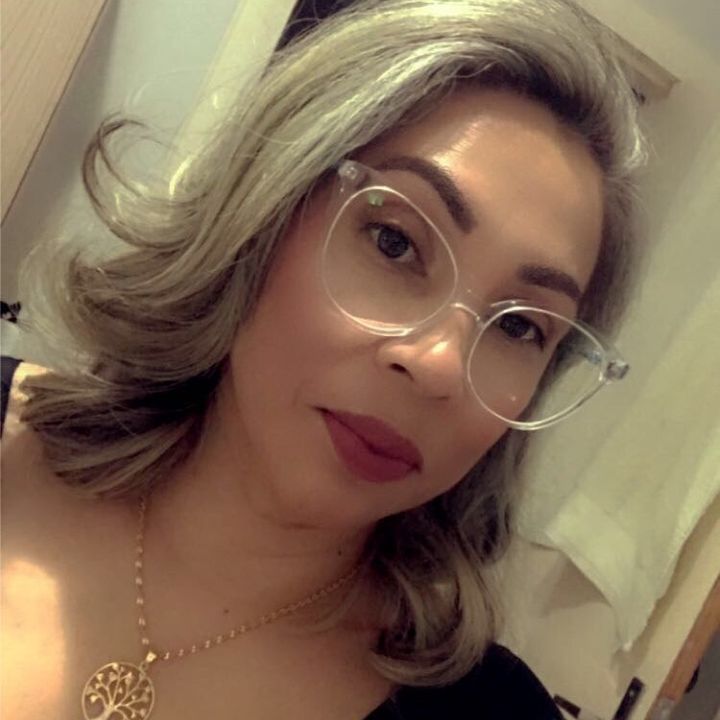 Profile Picture of Cleo Farias de Sousa (@cleofariasdesousa) on Tiktok