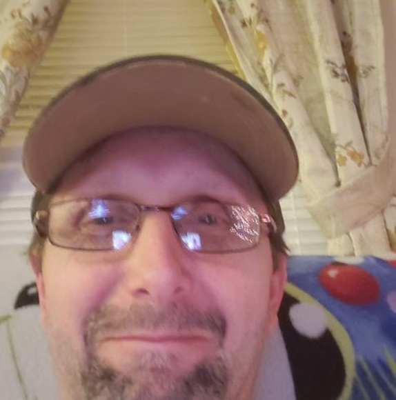 Profile Photo of David Catron (@catron1967) on Poshmark