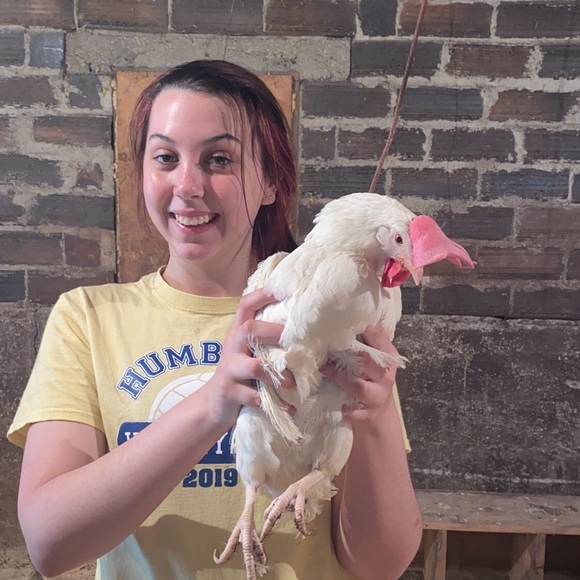 Profile Picture of Quinn Coronella (@quinncoronella) on Poshmark