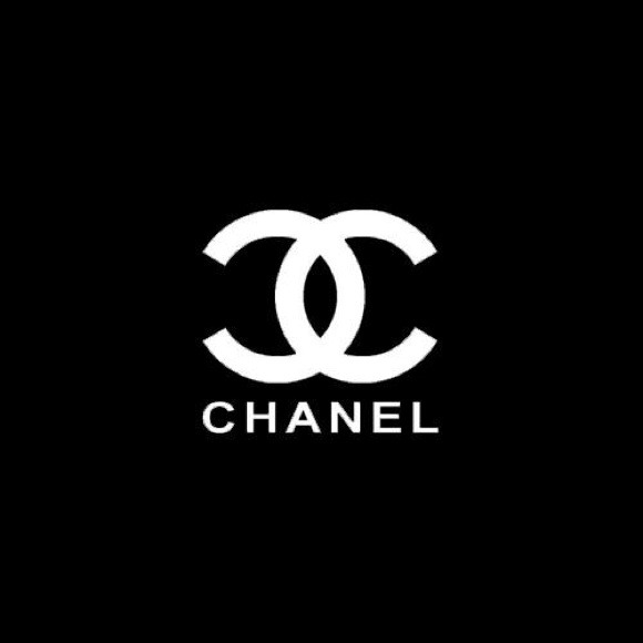 Profile Picture of K Borganelli (@kellyborganelli) on Poshmark