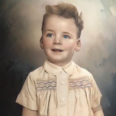 Profile Picture of Anthony Simpson (@TheGrizzleGrams) on Twitter