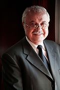 Profile Picture of Talal Abu-Ghazaleh - Wikipediaon Wikipedia