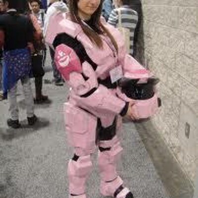 Myrna Payne - Twitter Profile Picture of Myrna Payne (@hilariousengine) on Twitter