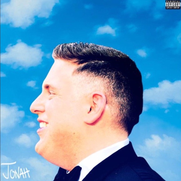 Profile Picture of Caroline Veltman (@caroline885) on Poshmark