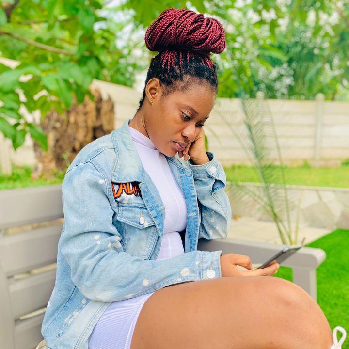 Profile Picture of Kim Vharl (@kimvharl) on Tiktok