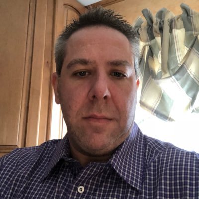 Profile Picture of Robert G. Robison Jr (@RobertGRobison1) on Twitter