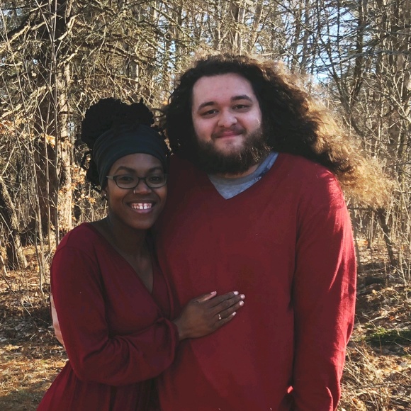 Profile Picture of Andrew Pottle (@andopottle) on Poshmark