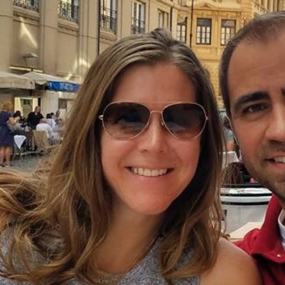 Profile Picture of Catherine Fanone (@cfanone) on Poshmark