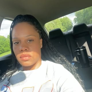 Profile Picture of Tonya Everhart (@tonyaeverhart) on Instagram