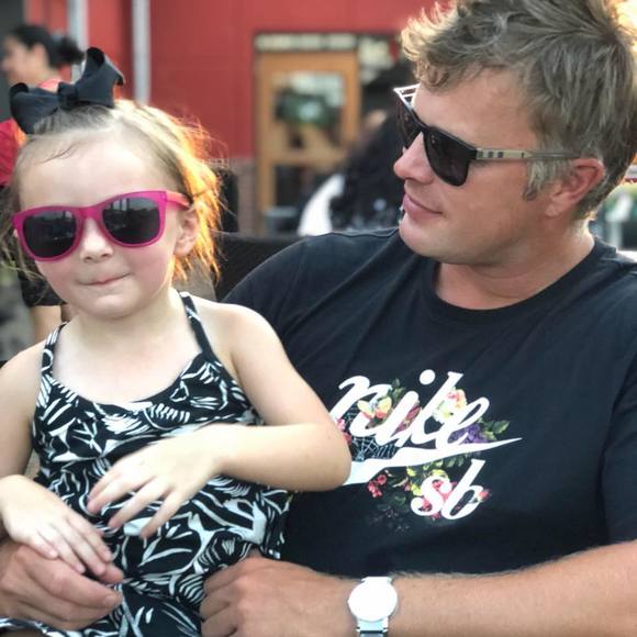 Profile Picture of Andrew Frick (@acf829) on Poshmark